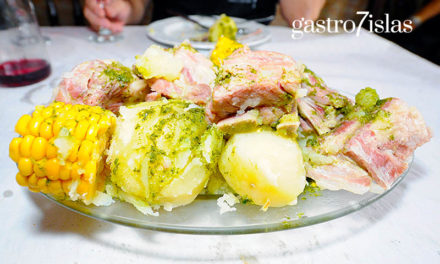 Papas con costilla y piña, culpables de que estas sean las islas afortunadas