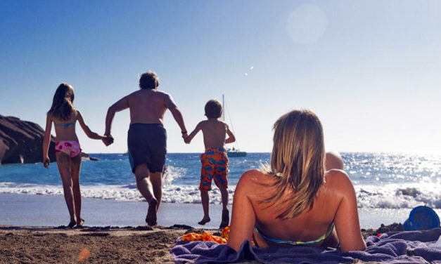 Canarias roza los 16 millones de turistas en  el año 2017