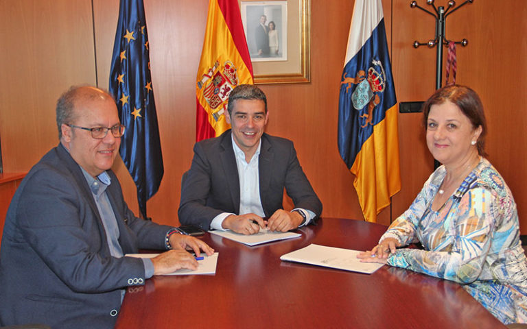“Del campo a la mesa del turista” o cómo hacer que coman lo de aquí