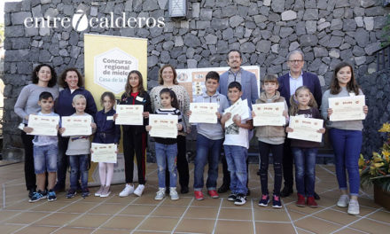 El Cabildo entrega los premios del XXII Concurso Regional de Mieles