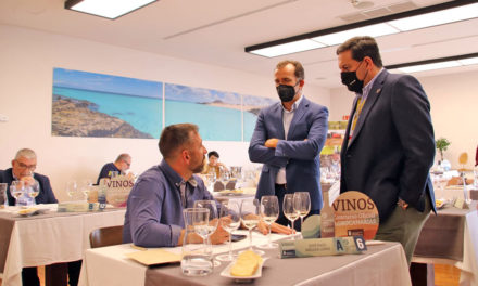 Agrocanarias elige al mejor vino de las Islas entre 151 muestras presentadas