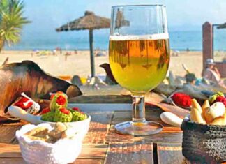 Cerveza, tapas y playa: un clásico del verano que sigue conquistando a los españoles